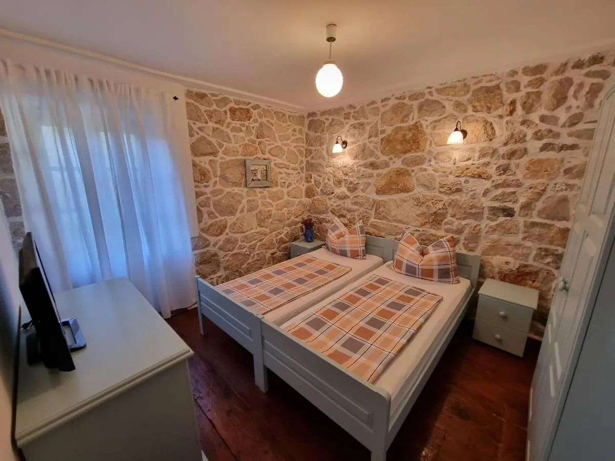 Villa Supetarska Draga With 3 Bedrooms In Rab