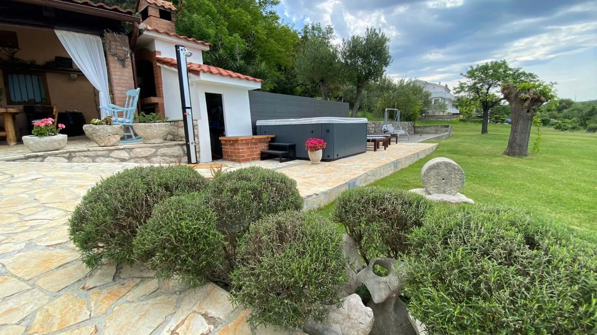 Villa Supetarska Draga With 3 Bedrooms In Rab